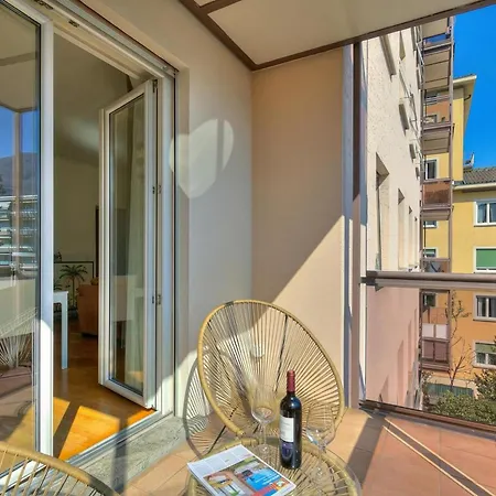Apartment Casa Berna - Balcony With Mountain Views - Happy