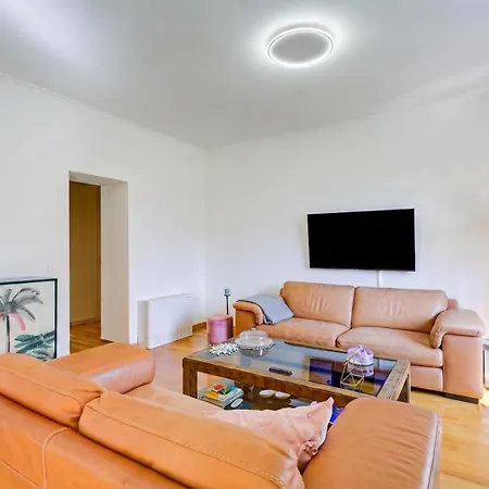 Casa Berna - Balcony With Mountain Views - Happy דירה
