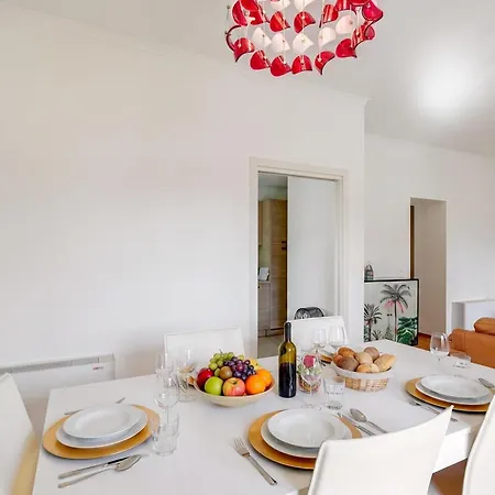 Casa Berna - Balcony With Mountain Views - Happy דירה