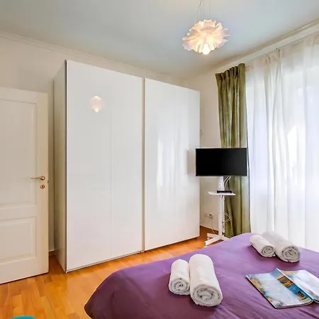 Casa Berna - Balcony With Mountain Views - Happy * Lugano